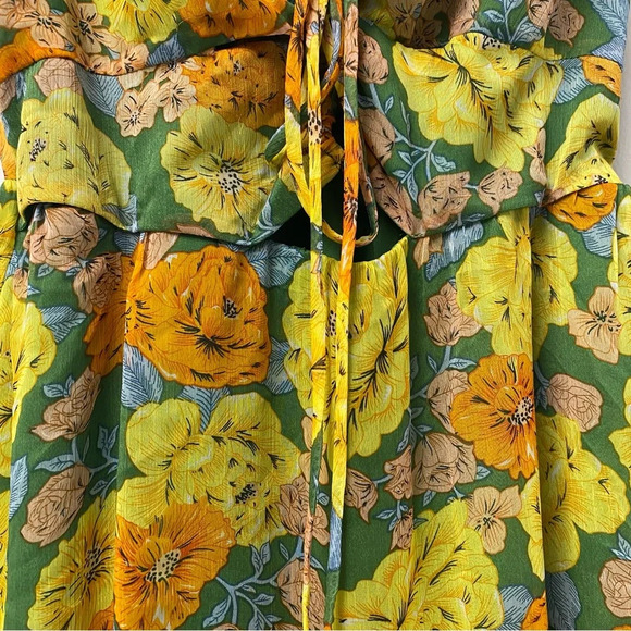 ASTR the Label Brandy Floral-Print Cutout Maxi Dress Yellow Green Size Small - Picture 5 of 8